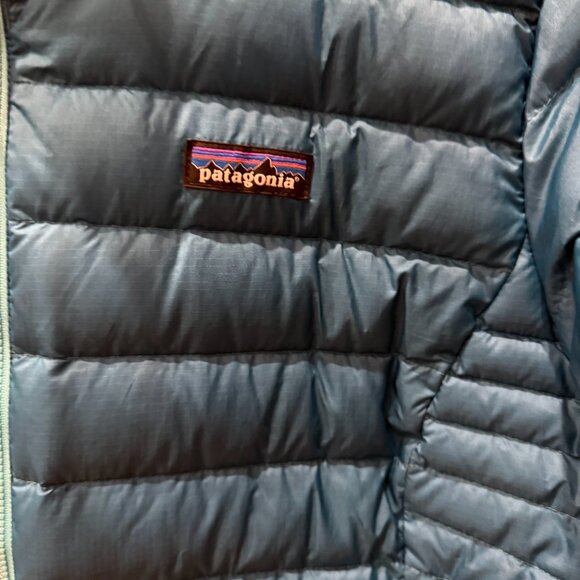 Patagonia DOwn Sweater Jacket, Blue, XL - Picture 3 of 10